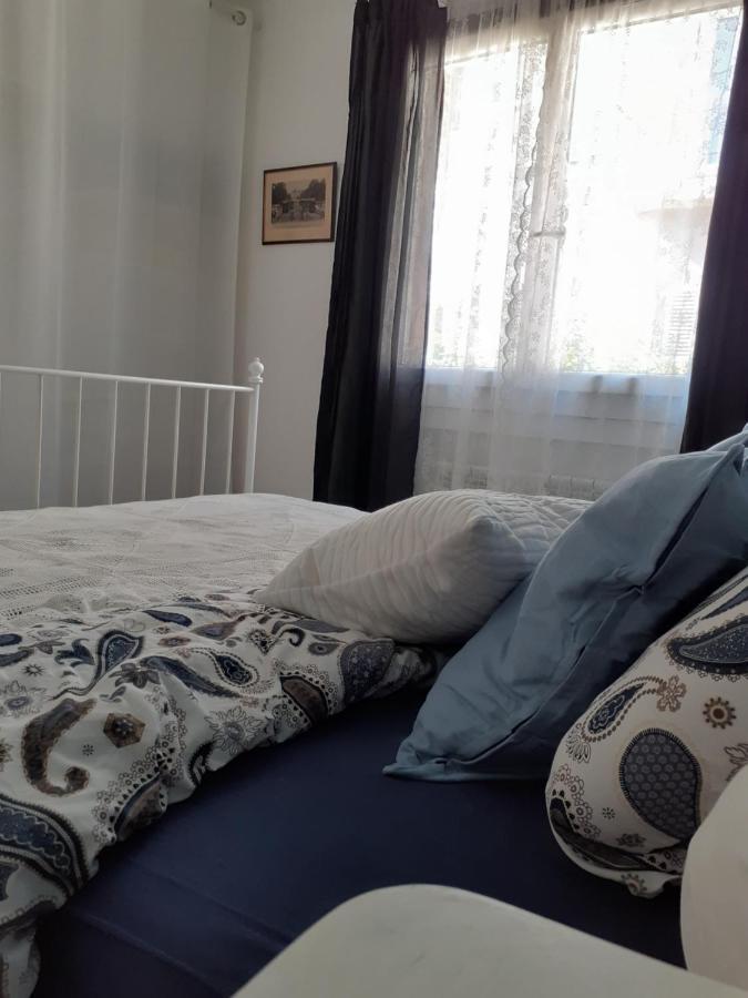 Alfred 'S Home Тулон Экстерьер фото
